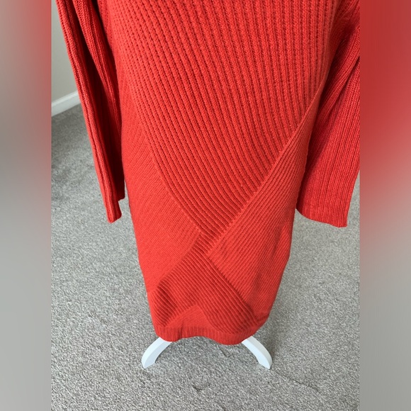 EUC Luna Moon Sweater Dress Size Large Color Brick/ Deep Orange. - Picture 5 of 9